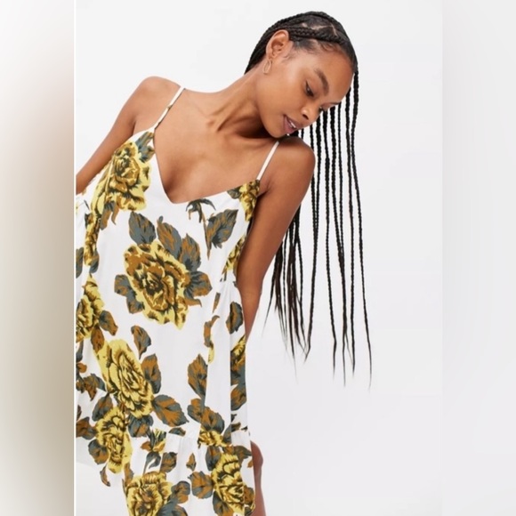 UO Floral Mini Frock Dress - Picture 4 of 6